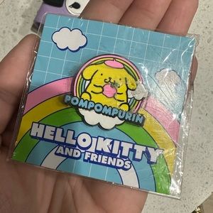 Pompompurin Pin